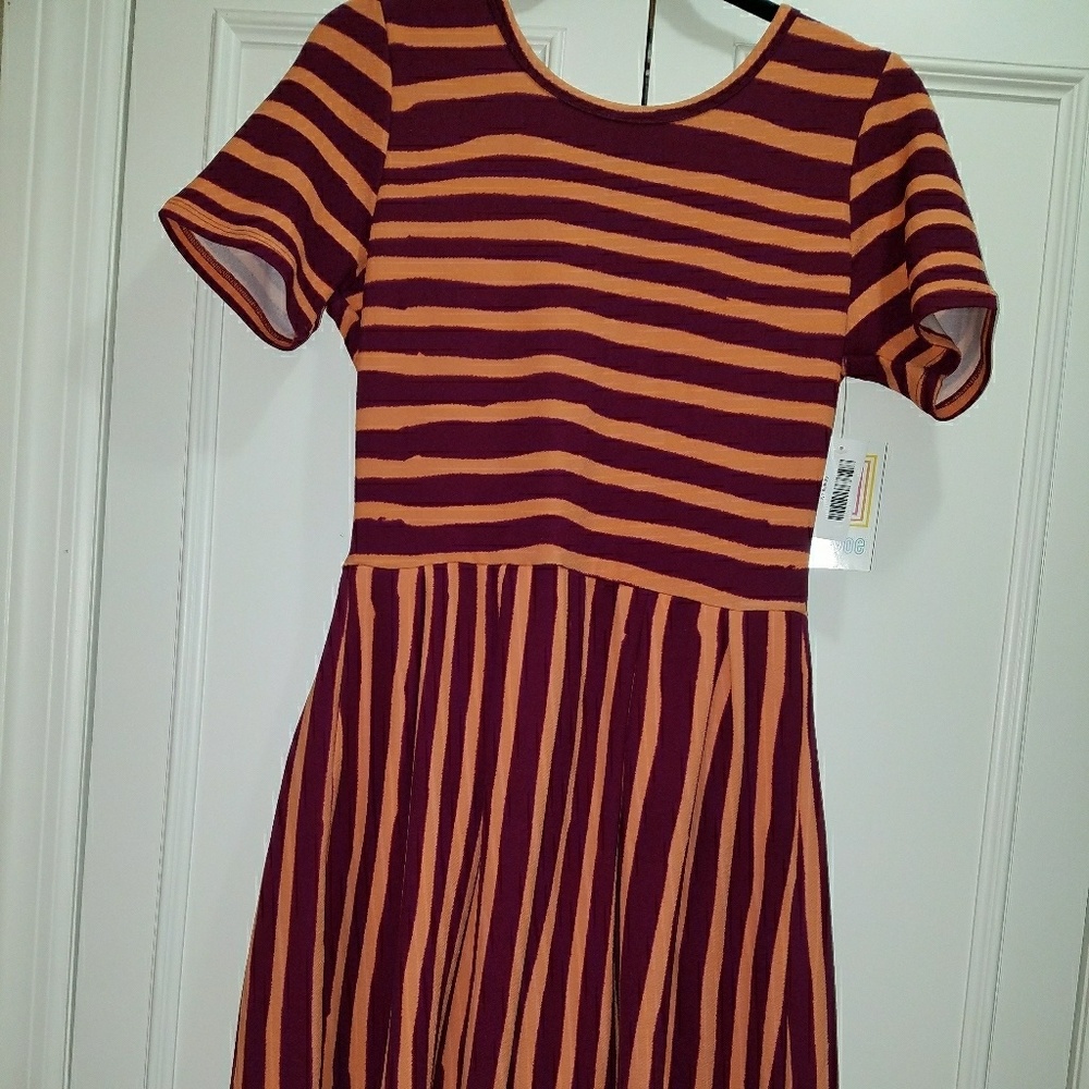 NWT Lularoe Amelia